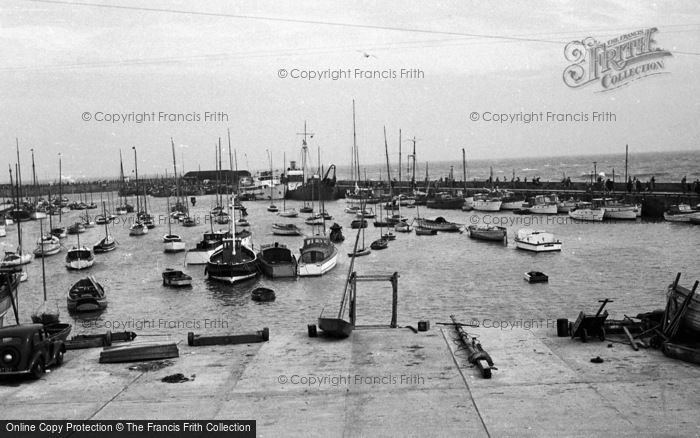 Photo of Bridlington, Harbour 1951