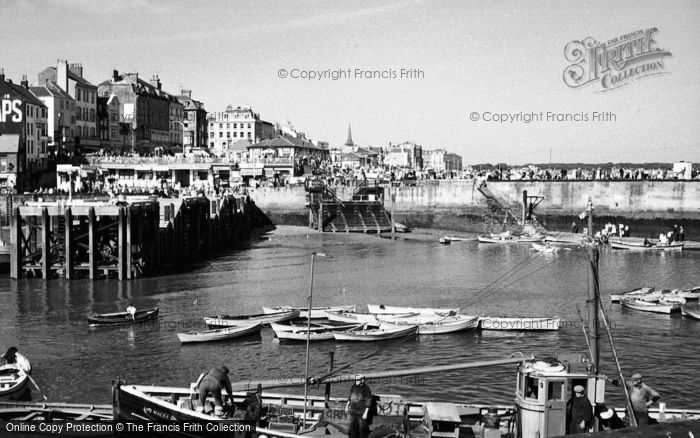 Photo of Bridlington, Harbour c.1959