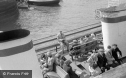 Pleasure Boat Passengers 1953, Bridlington