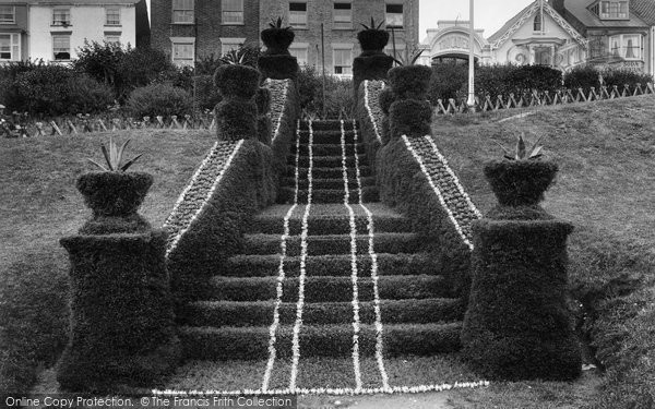 Photo of Bridlington, Princes Parade, Floral Staircase 1923