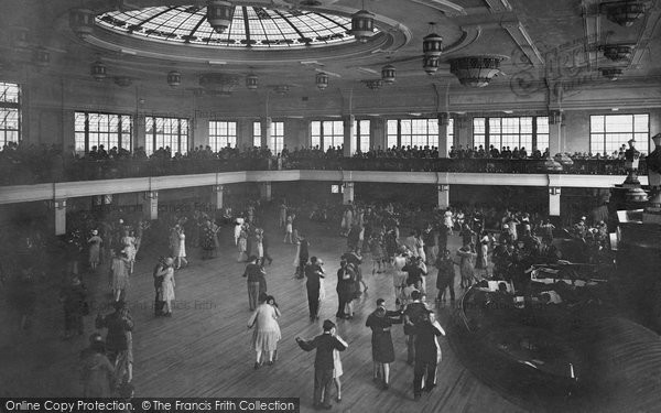 Photo of Bridlington, Royal Hall Interior 1927
