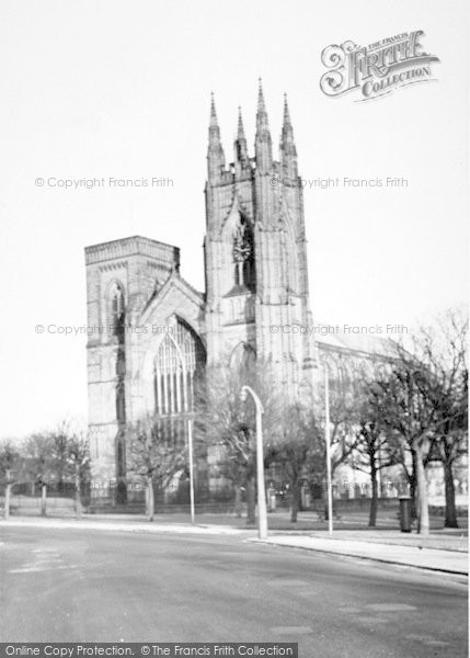 Photo of Bridlington, The Priory Church c.1960