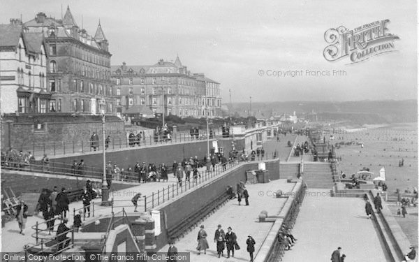 Photo of Bridlington, Victoria Terraces 1925
