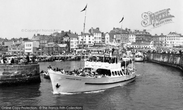 Photo of Bridlington, Yorkshire Belle Leaving The Harbour c.1960