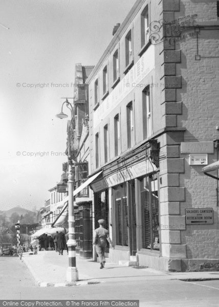 Photo of Bridport, East Street, Cox & Humphries 1940