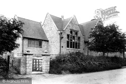 Secondary School 1909, Bridport