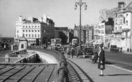 Aquarium Roundabout From East c.1950, Brighton
