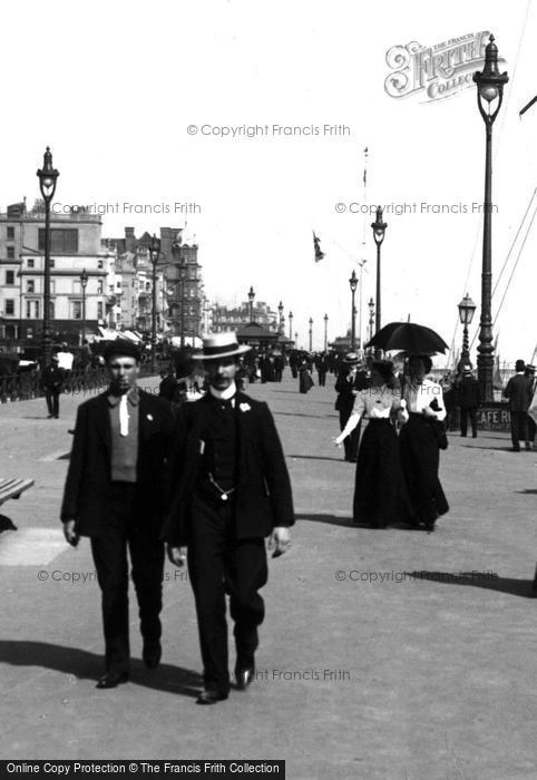 Photo of Brighton, Promenaders On King's Road 1902
