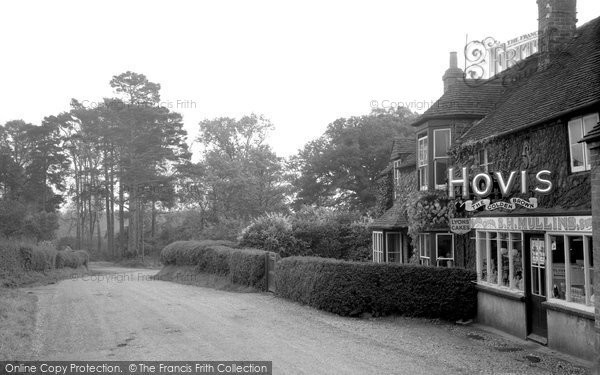 Photo of Brimpton, Hyde End 1939