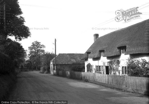 Photo of Brimpton, Post Office And Stores 1939