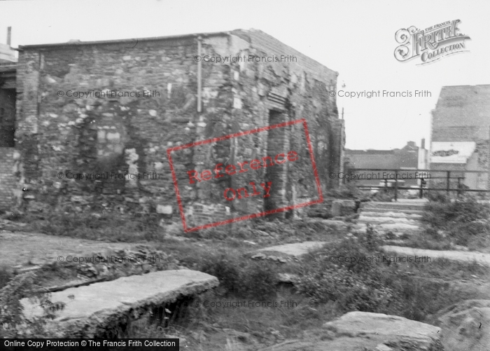 Photo of Bristol, Castle 1956