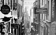 Bristol, Christmas Steps c1950