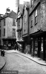 Christmas Street c.1950, Bristol