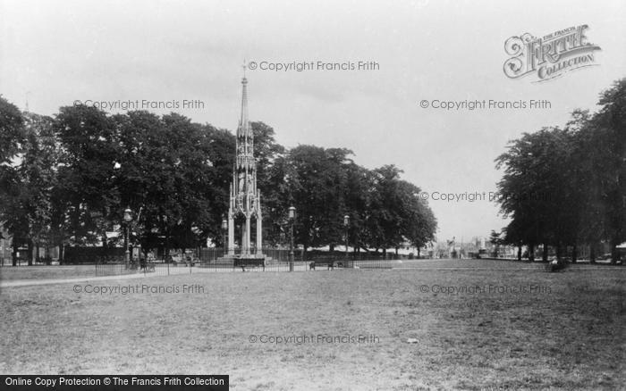 Photo of Bristol, College Green 1896