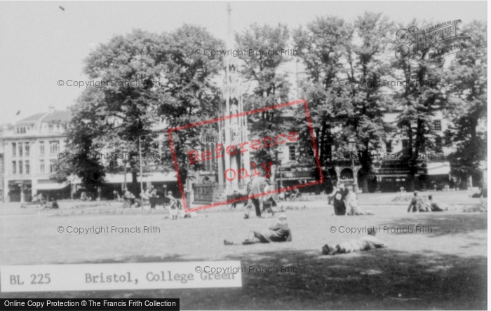 Photo of Bristol, College Green c.1950