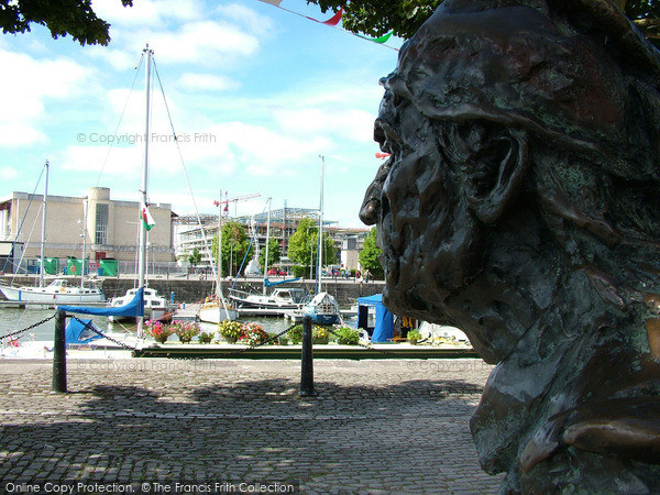 Photo of Bristol, John Cabot Statue 2005