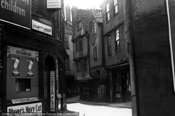 Photo of Bristol, Old St Barts Entrance c.1935