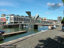 Pero's Bridge 2005, Bristol