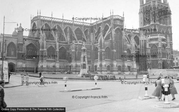 Photo of Bristol, St Mary Redcliffe c.1955