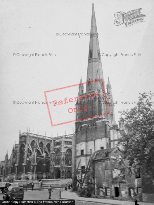 Photo of Bristol, St Mary Redcliffe c.1955