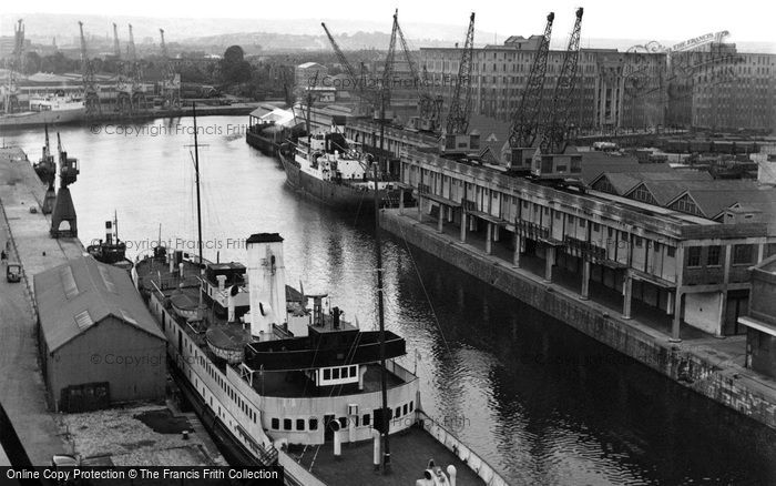 Photo of Bristol, the Docks 1953