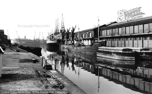 Photo of Bristol, The Docks 1960