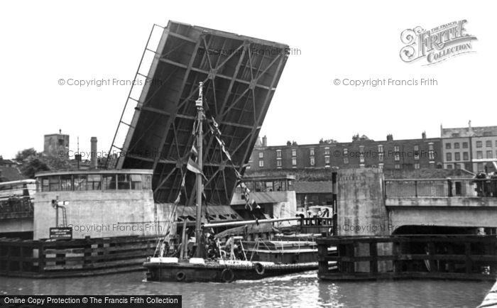 Photo of Bristol, The New Bascule Bridge c.1950