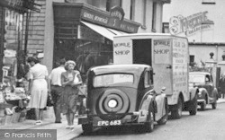 Boton Street, Mobile Shop c.1950, Brixham