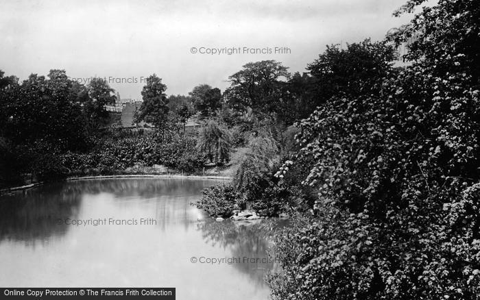Photo of Brixton, Brockwell Park Lake 1899