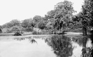 Brixton, Brockwell Park Lake 1899