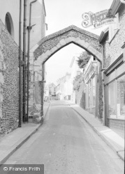 The Old Archway 1962, Broadstairs