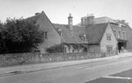 The Prior's Manse c.1950, Broadway