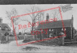 Home Lane 1906, Brockham