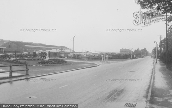 Photo of Brockworth, High Street c.1955