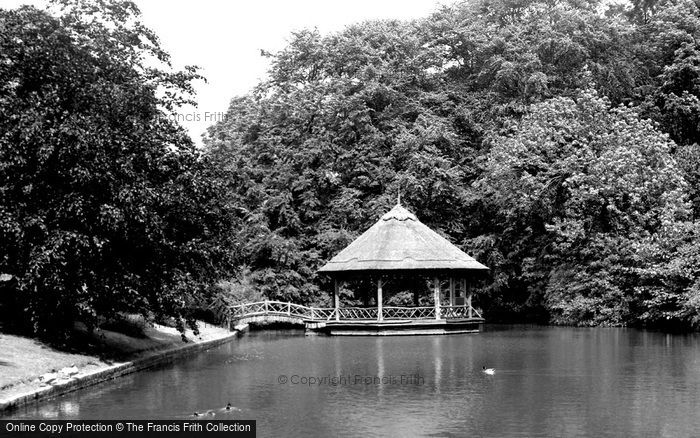 Photo of Bromley, Church House Gardens, The Pond 1957