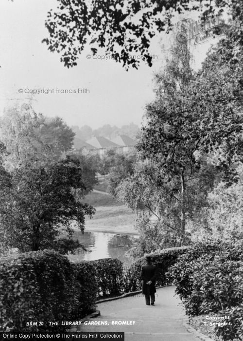 Photo of Bromley, The Library Gardens c.1950