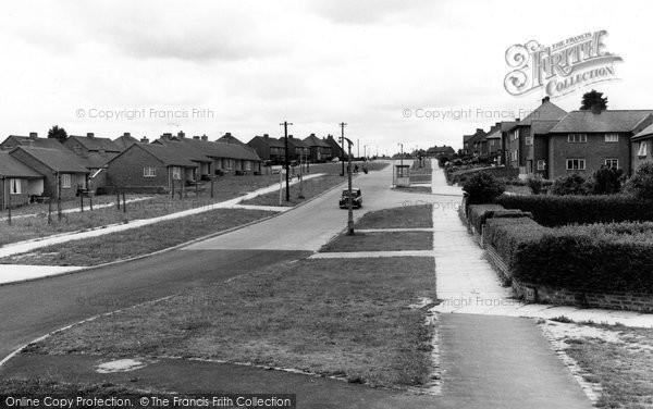 Photo of Bromsgrove, Lyttleton Avenue, Charford Estate c.1960