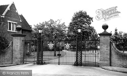 School, The Main Gates c.1955, Bromsgrove