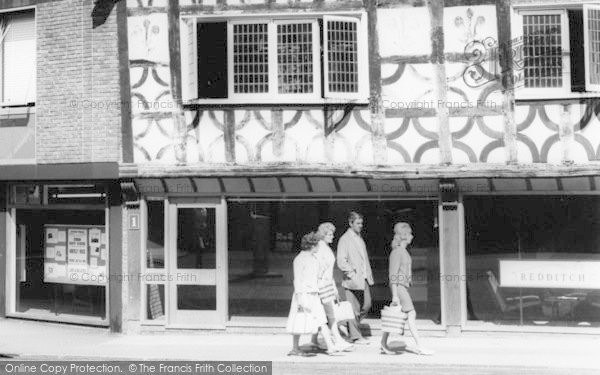 Photo of Bromsgrove, Ye Olde Shoppe c.1965