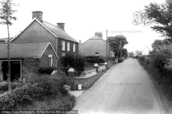 Photo of Bronnant, Village c.1955