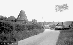 Oast House And Wexhill Cottage 1962, Brook
