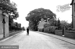 Burford Lane c.1955, Broomedge