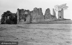 Brough Castle 1951, Brough
