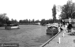 The River Yare c.1965, Brundall