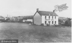 Dunraven Hotel c.1960, Bryncethin