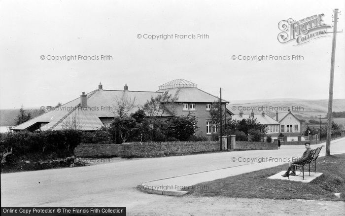 Photo of Bryncethin, Memorial Hall And School 1938