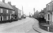 Main Road c.1965, Bubwith