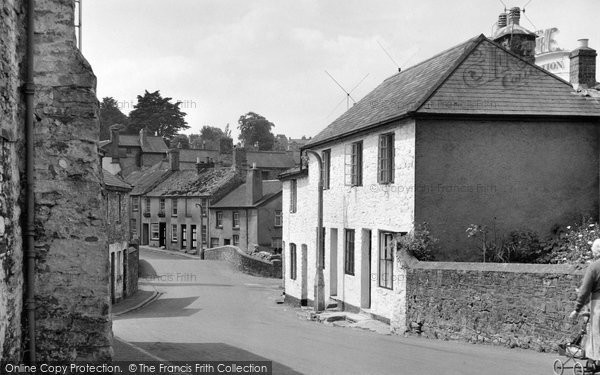 Photo of Buckfastleigh, Bridge Street c.1960
