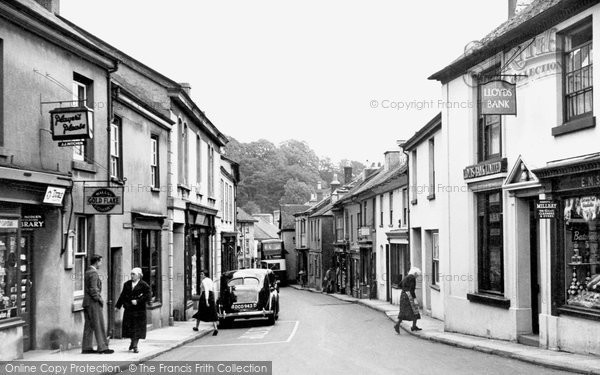 Photo of Buckfastleigh, Fore Street 1952