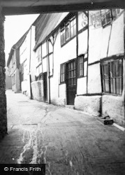 Old Houses c.1950, Buckingham